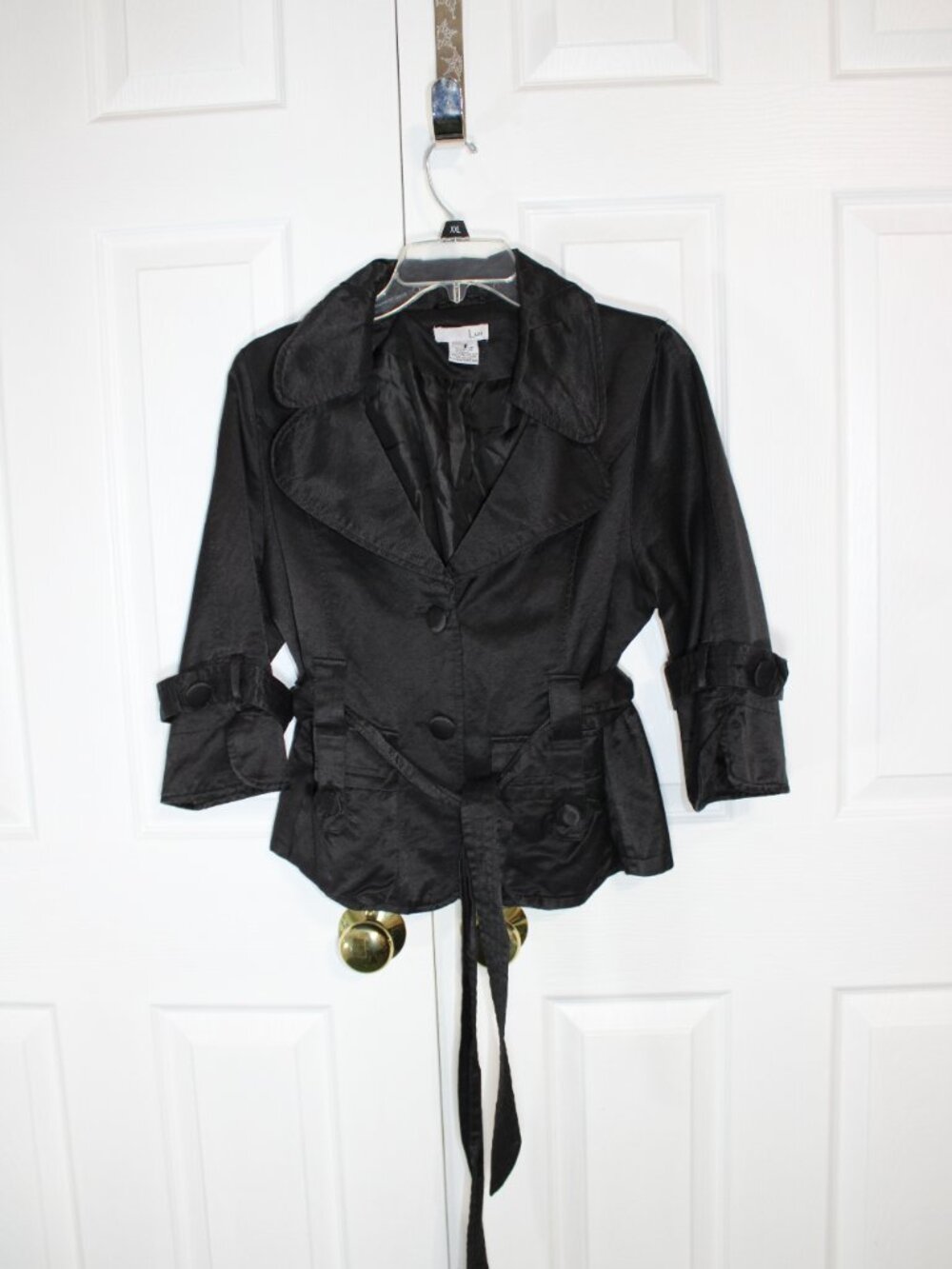 Luii Black Satin 3/4 Sleeve Belted Waist Cropped Trench Coat